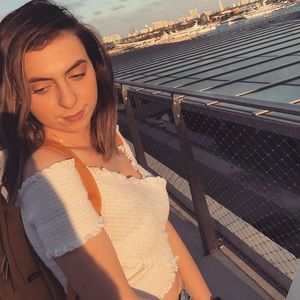 Meet your Posher, Helena